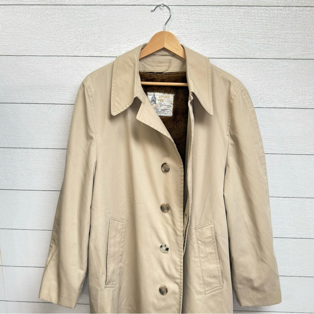 London Fog Vintage 70s Men's Trench Coat Shearling Lined Beige 40R Weathercoat - Picture 13 of 13